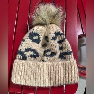 Abercrombie Women’s Leopard Print Beanie with Pom Pom